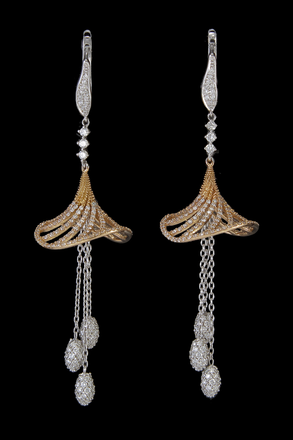 Classic designer earrings by Diya Jewel