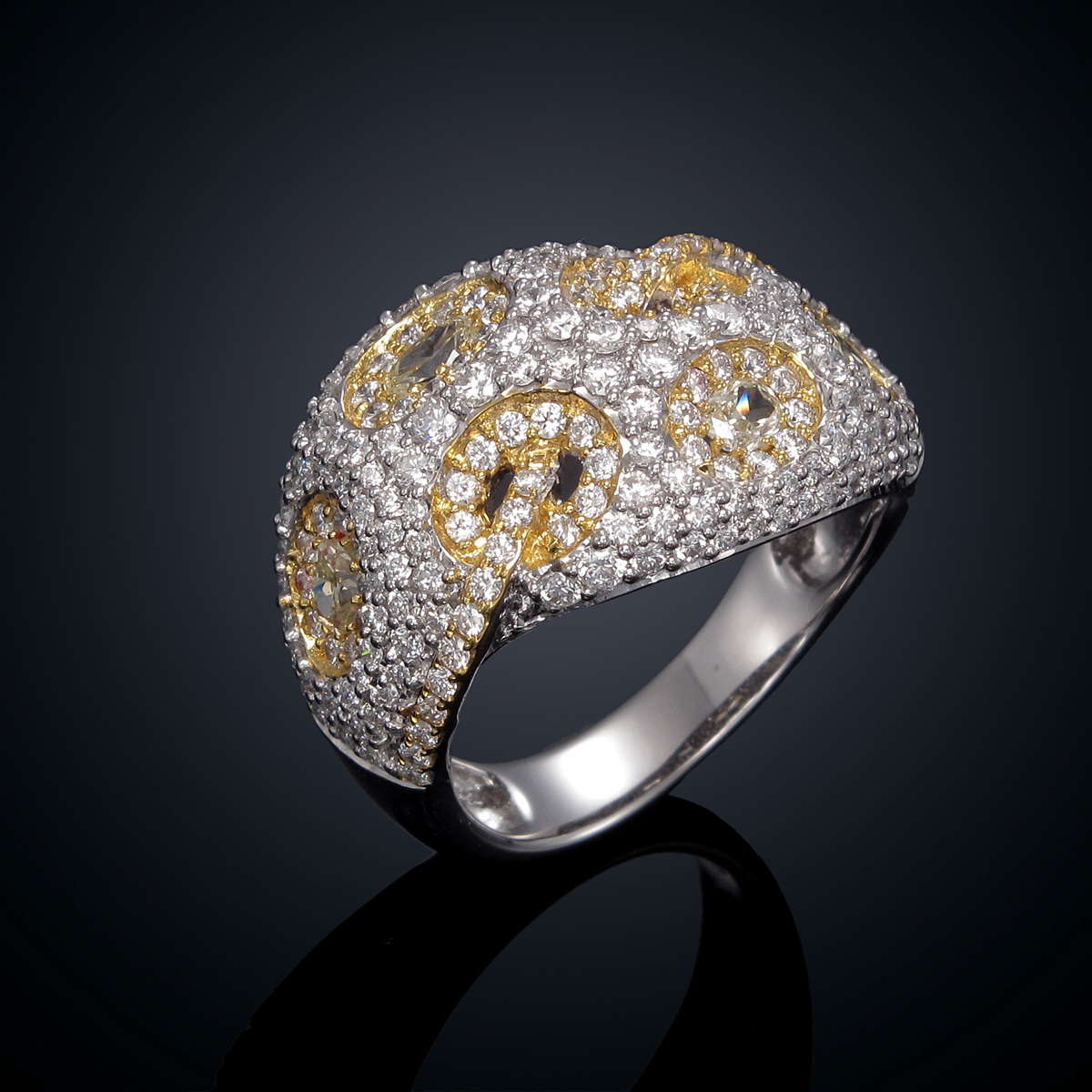 Classic designer ring by Diya Jewel